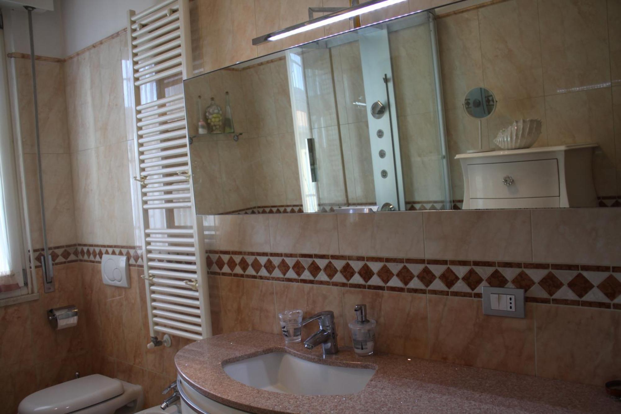 Appartamento Angelo Bianco Peschiera del Garda Ngoại thất bức ảnh